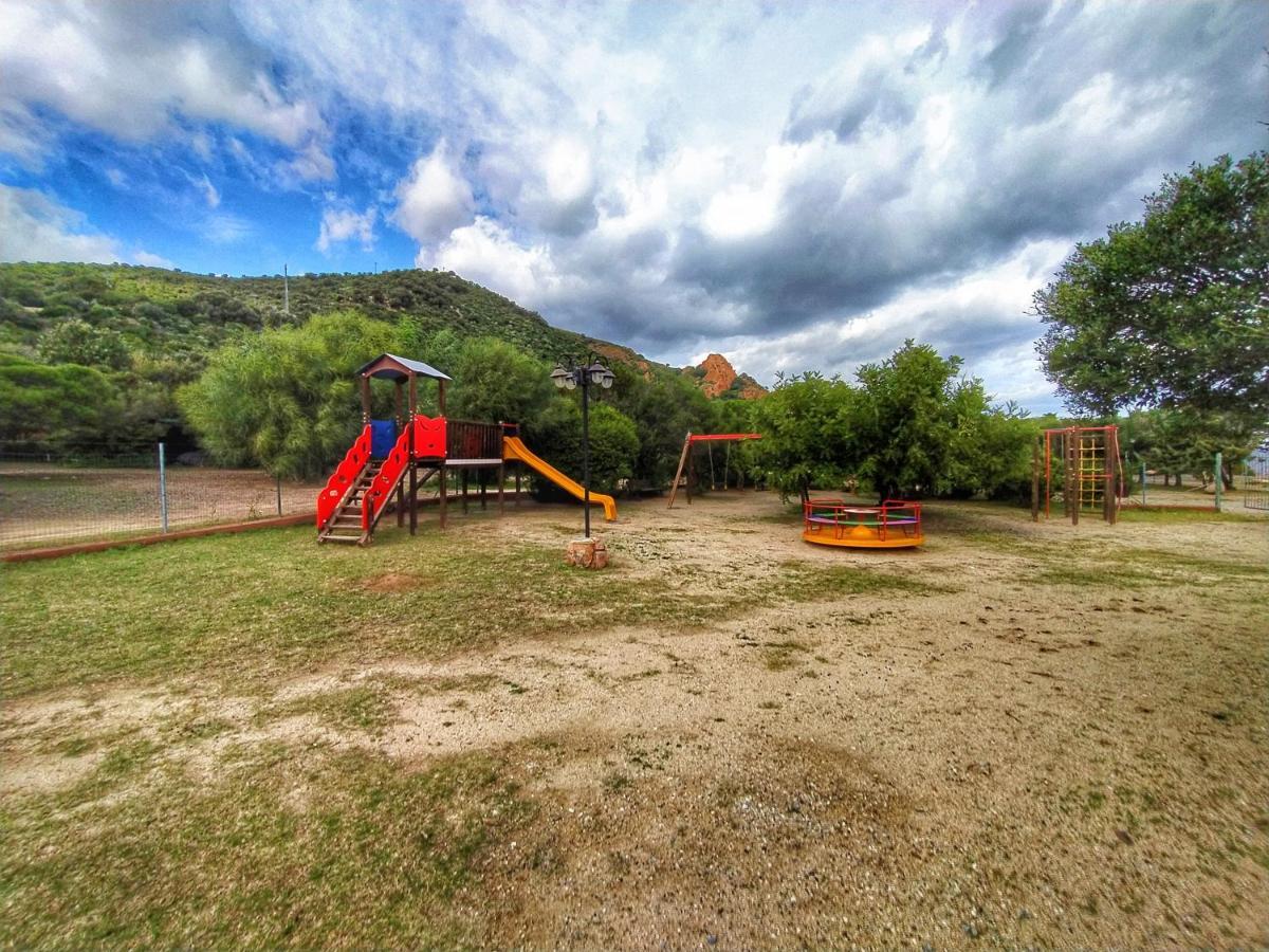 New Camping Coccorrocci Марина-ди-Гайро Экстерьер фото